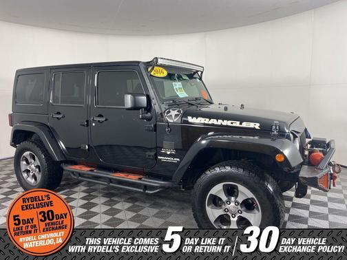 2016 Jeep Wrangler Unlimited Sahara
