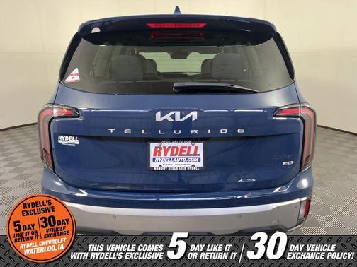Midnight Black 2023 Kia Telluride SX