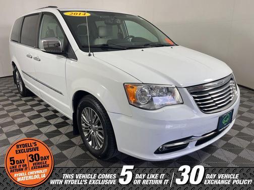 Bright White Clearcoat 2014 Chrysler Town & Country Touring-L