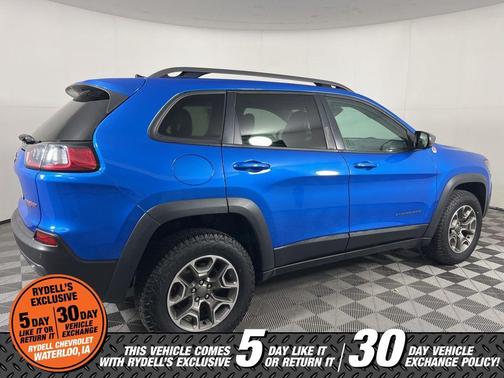 Hydro Blue Pearlcoat 2020 Jeep Cherokee Trailhawk