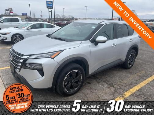 2025 Nissan Rogue SV