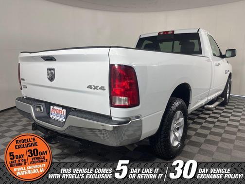 Bright White Clearcoat 2014 RAM 1500 SLT