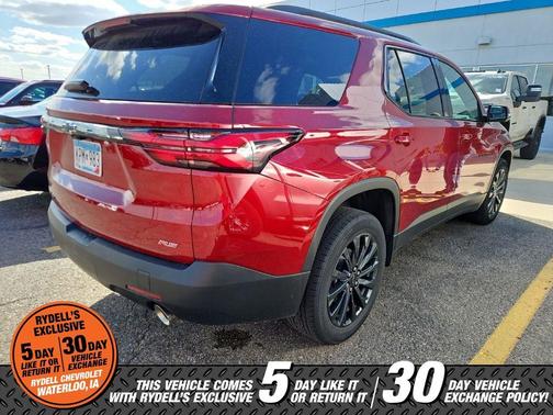 Radiant Red 2023 Chevrolet Traverse RS
