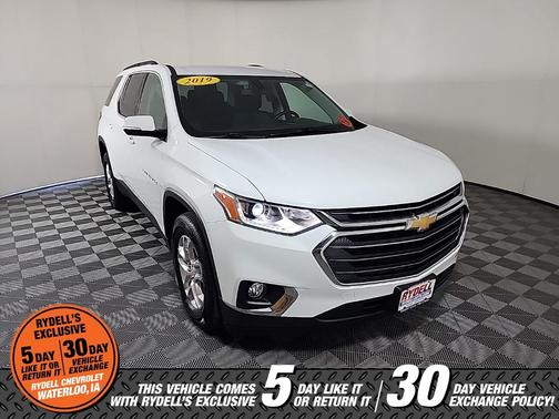 2019 Chevrolet Traverse LT Cloth