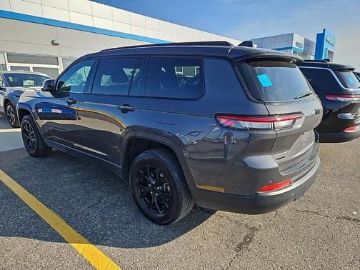 2024 Jeep Grand Cherokee L Laredo