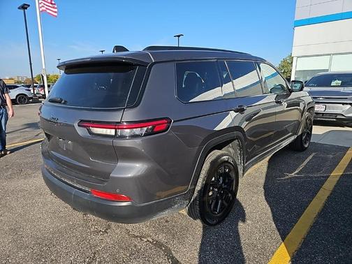 2024 Jeep Grand Cherokee L Laredo