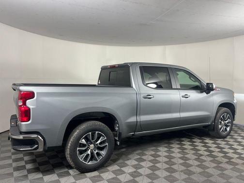 Sterling Gray Metallic 2026 Chevrolet Silverado 1500 LT