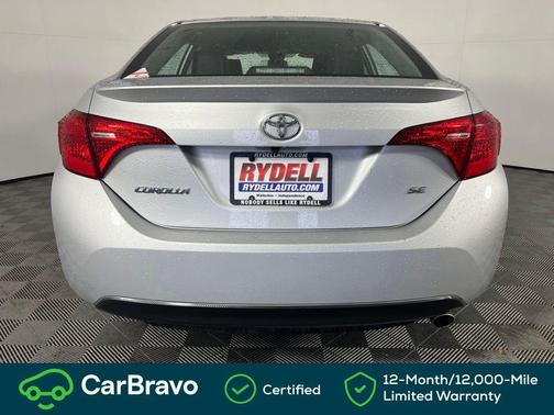 Classic Silver Metallic 2017 Toyota Corolla SE