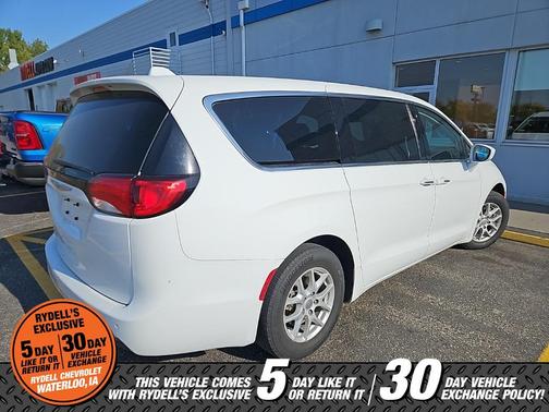 2020 Chrysler Pacifica Touring