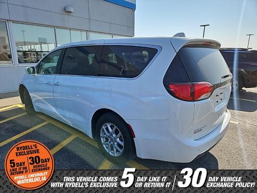 2020 Chrysler Pacifica Touring