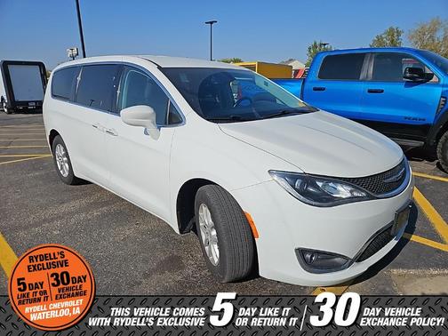 2020 Chrysler Pacifica Touring