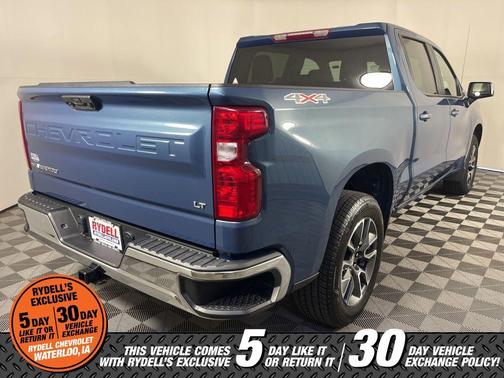 Lakeshore Blue Metallic 2024 Chevrolet Silverado 1500 LT