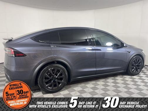 2022 Tesla Model X Base