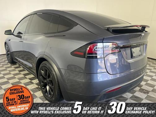 2022 Tesla Model X Base