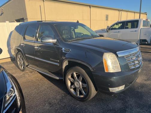 2007 Cadillac Escalade Base
