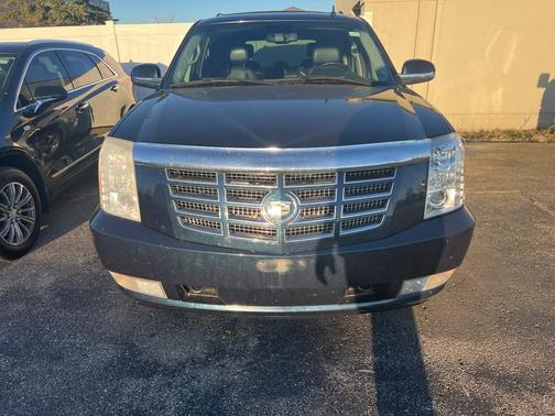 2007 Cadillac Escalade Base