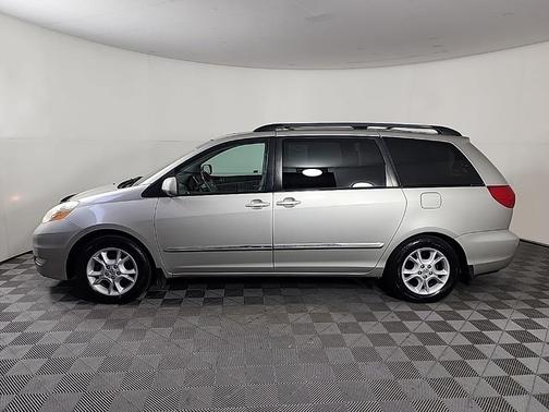 2006 Toyota Sienna XLE