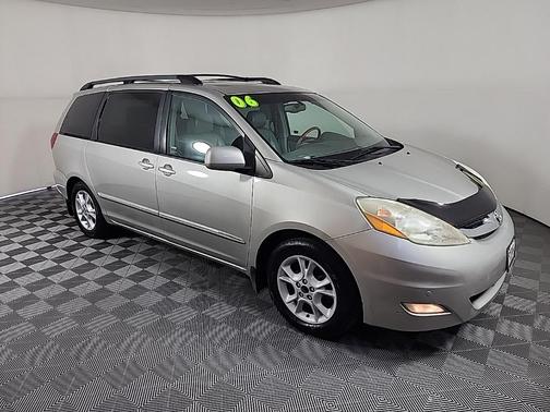 2006 Toyota Sienna XLE