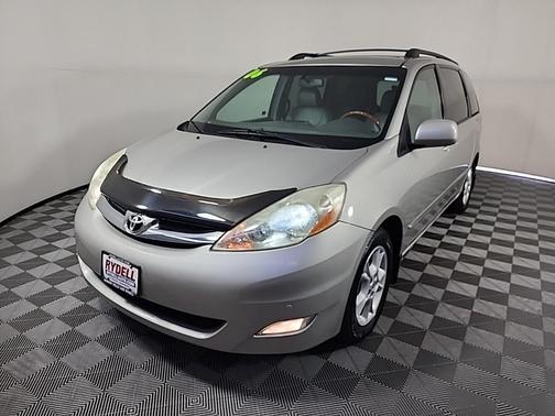 2006 Toyota Sienna XLE