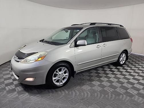 2006 Toyota Sienna XLE