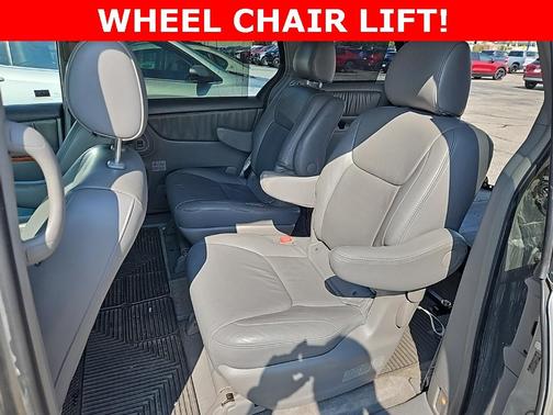 2006 Toyota Sienna XLE Limited