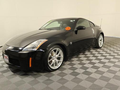 Photo 3 of 19 of 2003 Nissan 350Z Touring