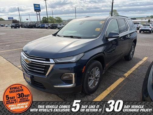 Northsky Blue Metallic 2023 Chevrolet Traverse LT Cloth