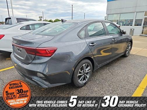 Gravity Gray 2024 Kia Forte LXS
