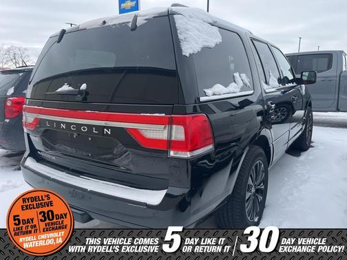 2017 Lincoln Navigator Select