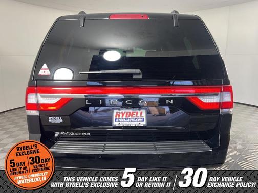 2017 Lincoln Navigator Select