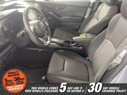 Ice Silver Metallic 2019 Subaru Impreza 2.0i
