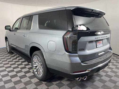 Sterling Gray Metallic 2026 Chevrolet Suburban Premier