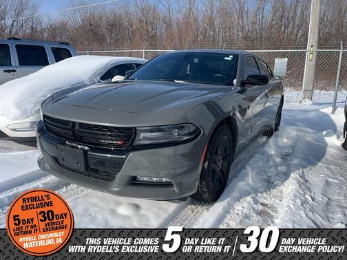 2019 Dodge Charger SXT
