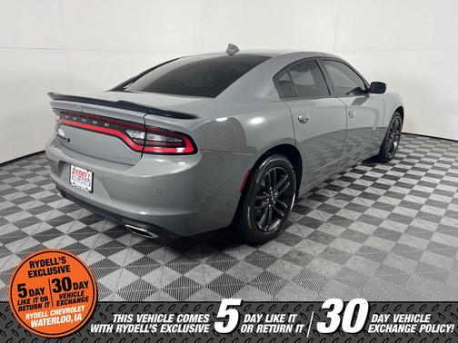 2019 Dodge Charger SXT