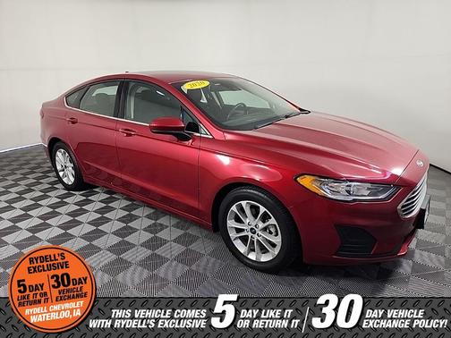 2020 Ford Fusion SE