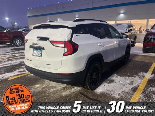 2023 GMC Terrain SLT
