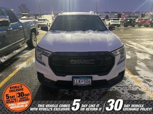 2023 GMC Terrain SLT