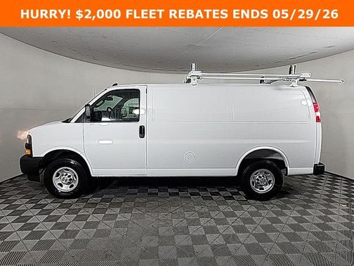 Summit White 2025 Chevrolet Express 3500 Work Van