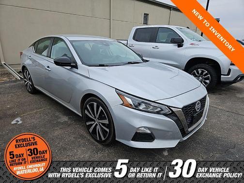 2021 Nissan Altima 2.5 SR
