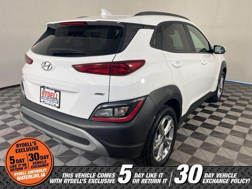 Lunar White 2023 Hyundai KONA SEL
