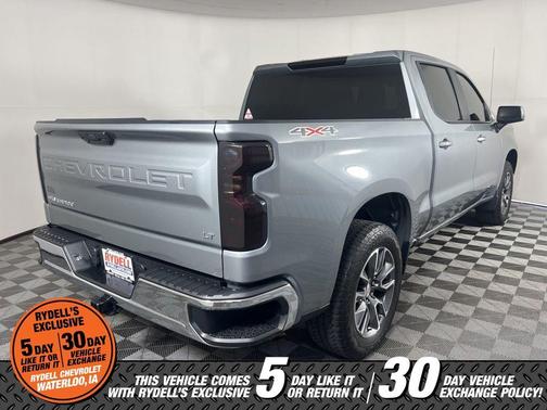 Sterling Gray Metallic 2024 Chevrolet Silverado 1500 LT