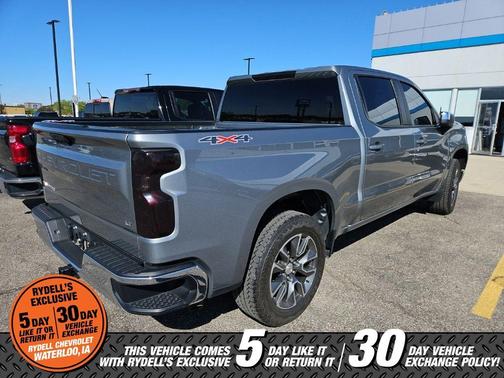 Sterling Gray Metallic 2024 Chevrolet Silverado 1500 LT