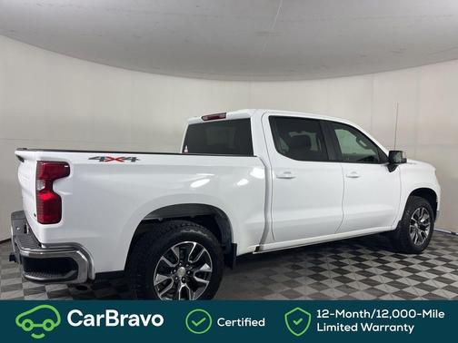 Summit White 2024 Chevrolet Silverado 1500 LT