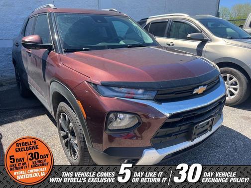 Red Metallic 2022 Chevrolet Trailblazer LT