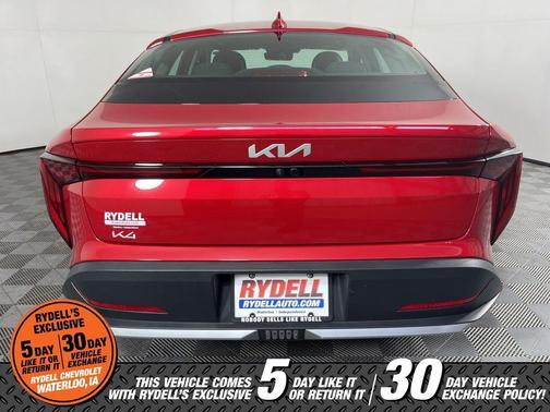 Currant Red 2025 Kia K4