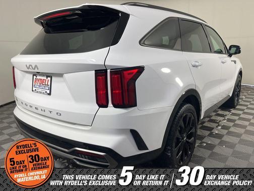2022 Kia Sorento SX