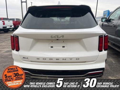 2022 Kia Sorento SX