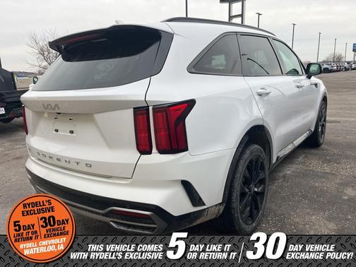 2022 Kia Sorento SX