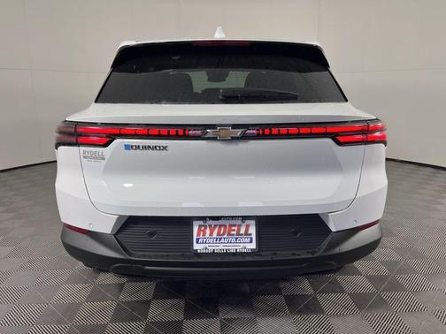 2026 Chevrolet Equinox EV LT 1