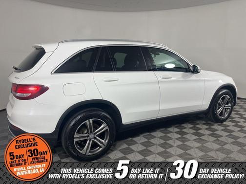designo Diamond White Metallic 2017 Mercedes-Benz GLC 300 Base 4MATIC
